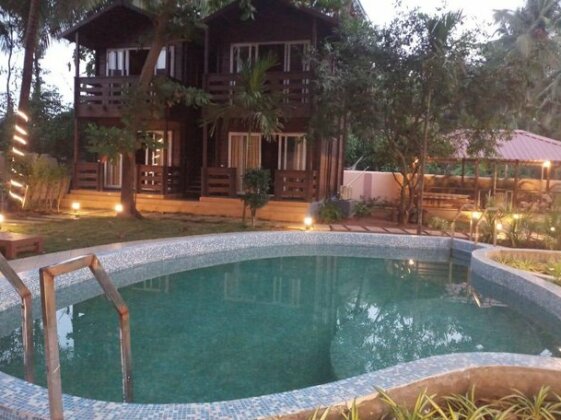 Vinnca Woodvillas Beachfront Resort - Photo3