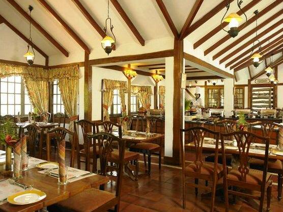 Evolve Back Coorg Resort - Photo2