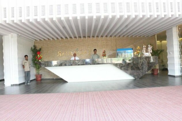 Hotel Lakhdatar - Photo2