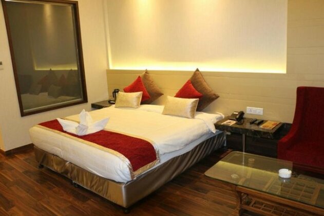 Hotel Lakhdatar - Photo5