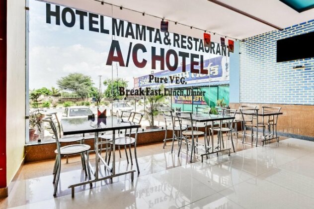 OYO 49284 Hotel Mamta - Photo4