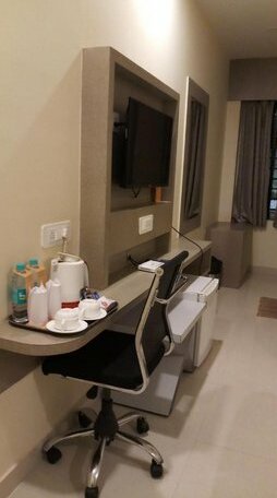 Hotel Saayein Residency - Photo4