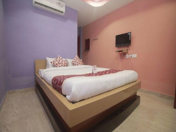 OYO 10462 Smriti Guest House - Photo4