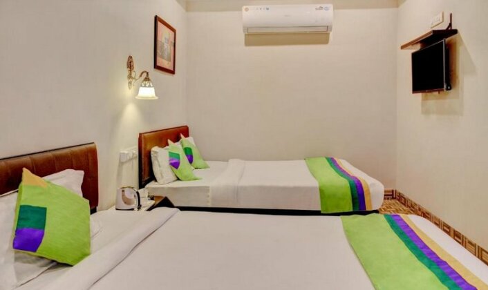 Treebo Trip Gd Hotel - Photo4
