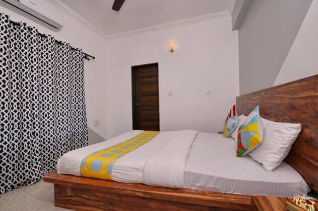 Exotic Poolside 2BHK Home in Siolim - Photo5