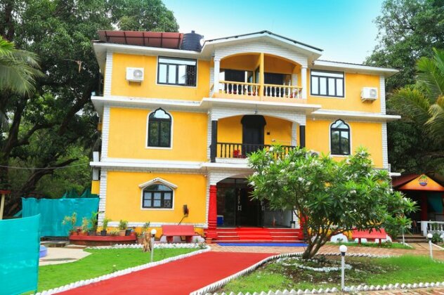 FabHotel La Casa Siolim