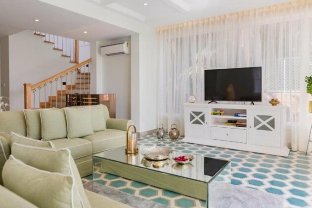 Marsierra Villas and Apartments - Photo2