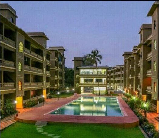 Poolside 1 BHK Apartment in Lush green Goan Resort