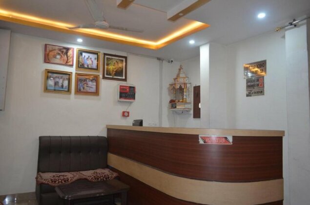 Narayan Hotel - Photo2