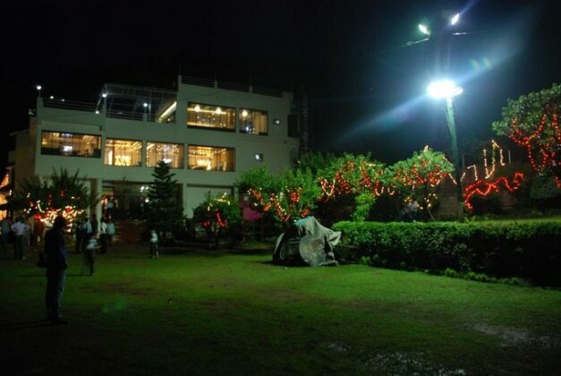 Centarosa Resort - Photo5