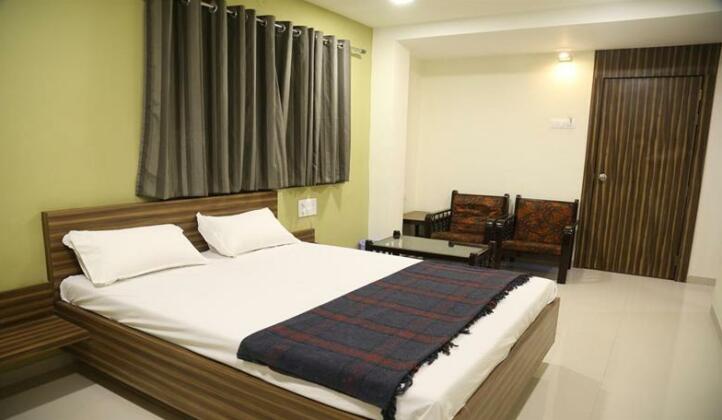 Hotel Dhruva - Photo2