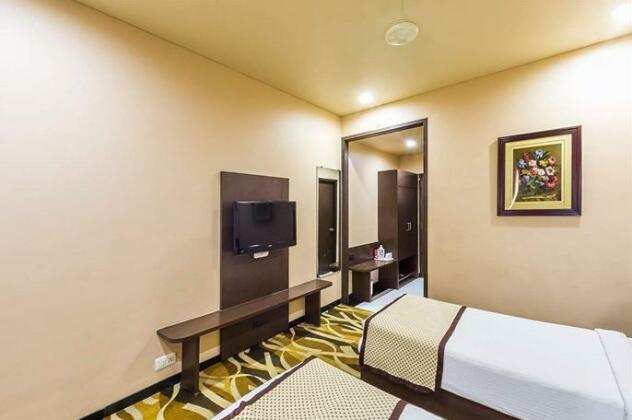 Hotel Surya Executive - Photo3