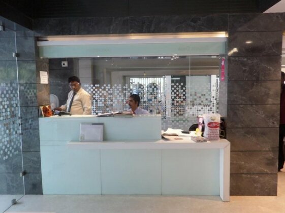Sai Prasad Executive - Photo2