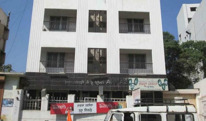 Sapna Lodging and Restaurant
