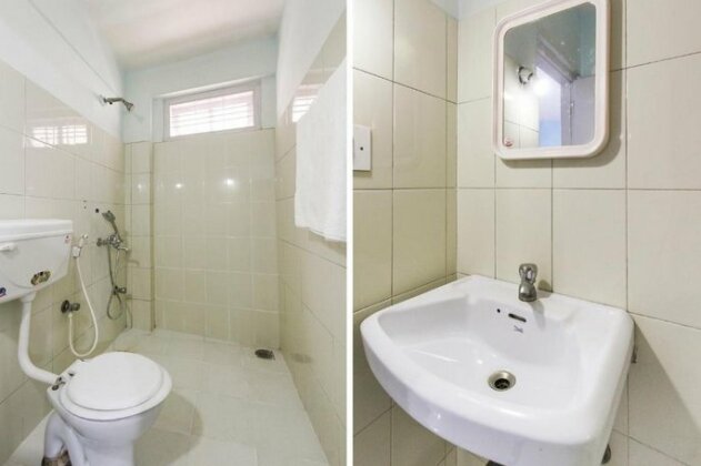 OYO 67385 Hotel Manasa - Photo5