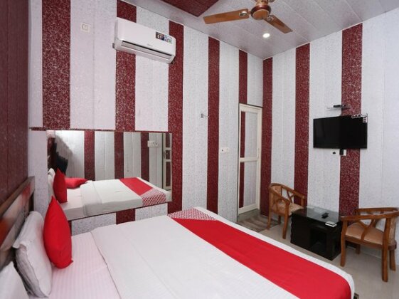 OYO 28442 Hotel Sudhir - Photo3