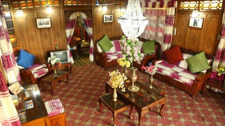 Aziz Palace - Photo4