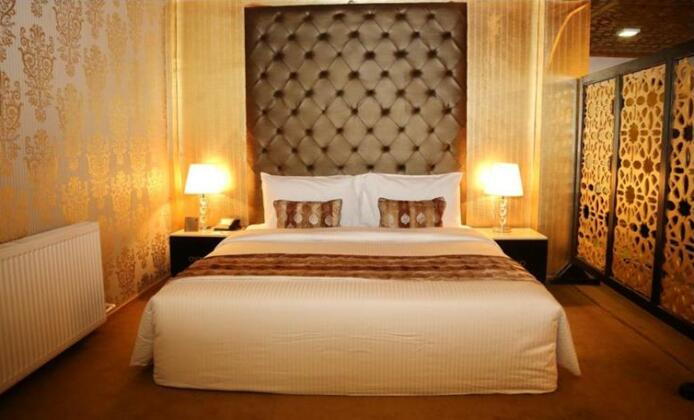 Batra Hotels And Residences - Photo3