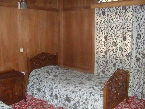 Canada Houseboats - Photo3