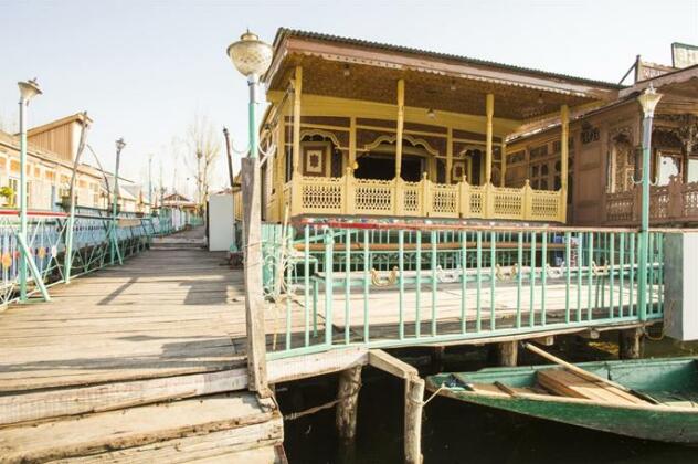 Comfy Royal Dandoo Palace - House Boat - Photo2