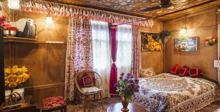 Dilshad Group of Houseboats - Photo2