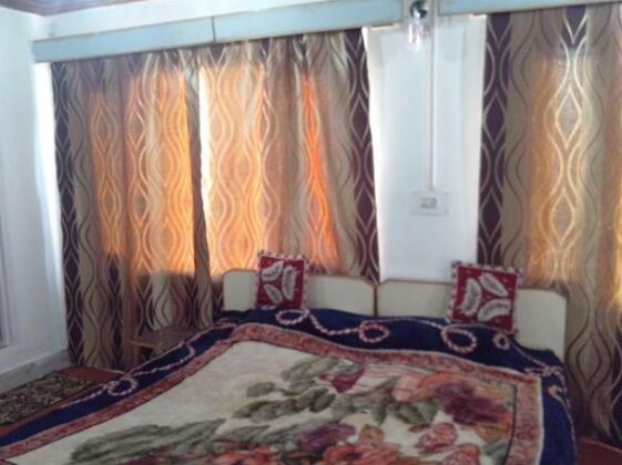 Gulab Resort - Photo4