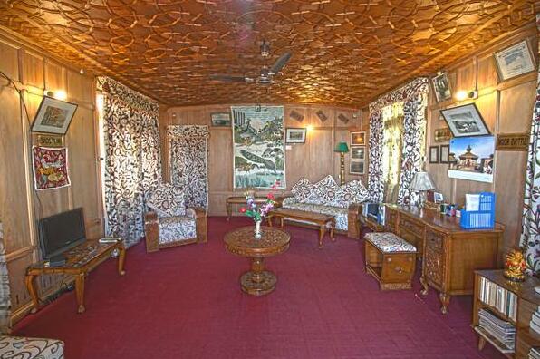 Heritage Houseboat Nigeen Lake Srinagar - Photo3