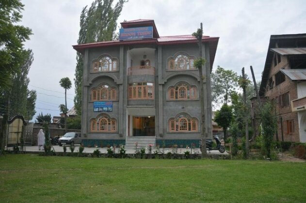 Hotel Bakhtawar
