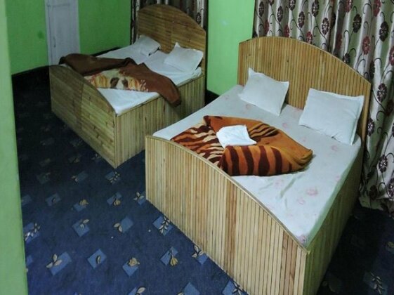 Hotel Dream Palace Srinagar - Photo4