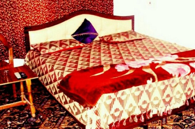 Hotel Fabulous Kashmir - Photo4