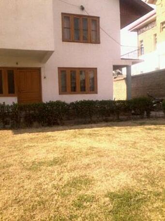 Hotel Grand City Srinagar - Photo2