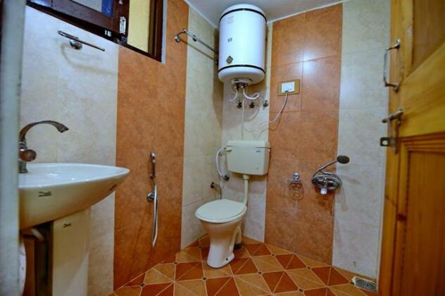 Hotel Grand Sultan - Photo4