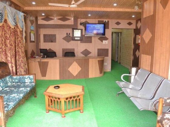 Hotel GRG Residency - Photo2