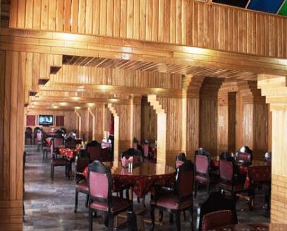 Hotel Heeposh - Photo4
