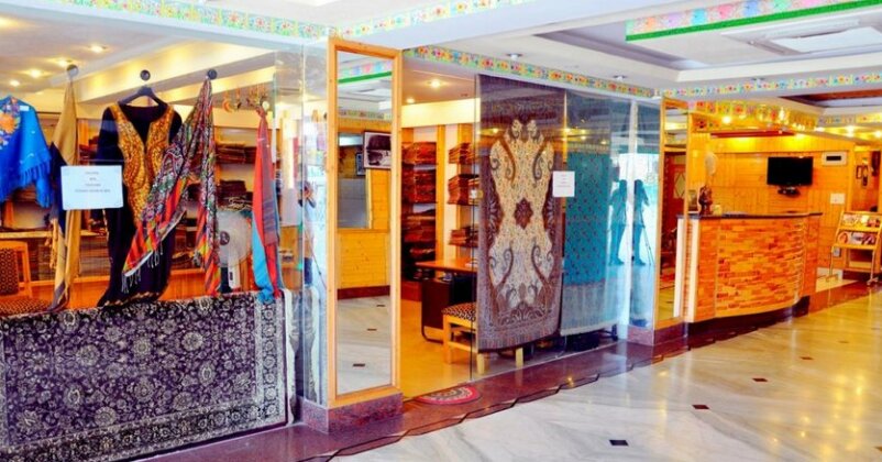 Hotel Regal Palace - Photo5
