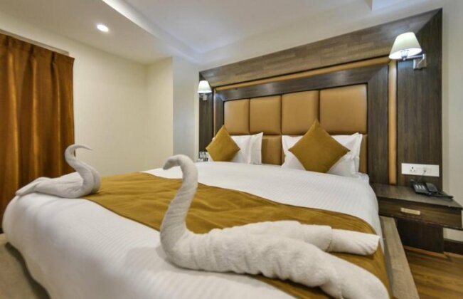 Hotel Six Seasons - Photo5