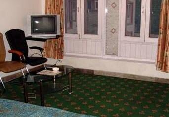 Hotel Sterling Srinagar - Photo5