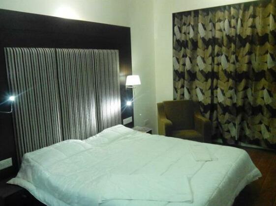 Hotel Valley Orchid - Photo5
