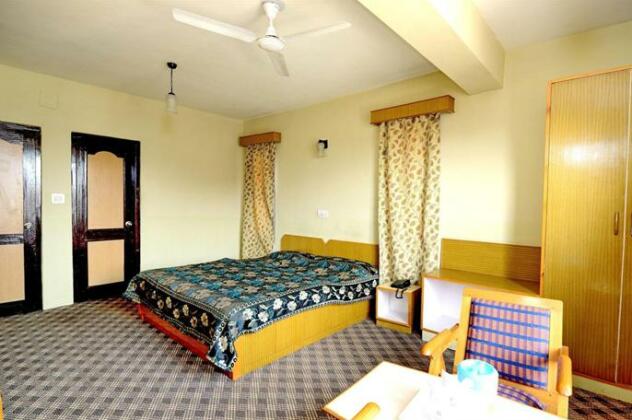 Hotel Welcome Residency Srinagar - Photo4