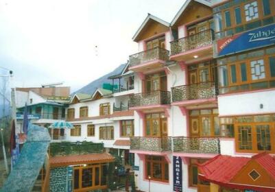 Hotel Zahgeer Continental Srinagar