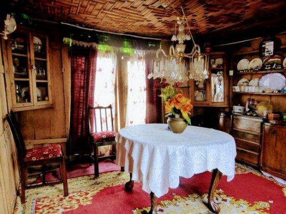 Houseboat Royal Lodge - Photo4