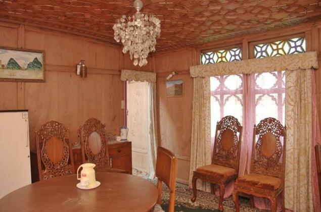 Houseboat Zaindari Palace - Photo4