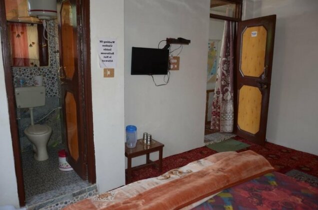 Howrah Guest House - Photo2