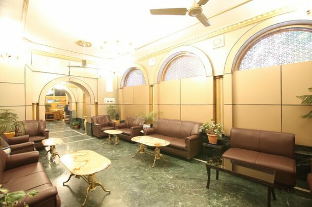 OYO 37894 Hotel International - Photo3