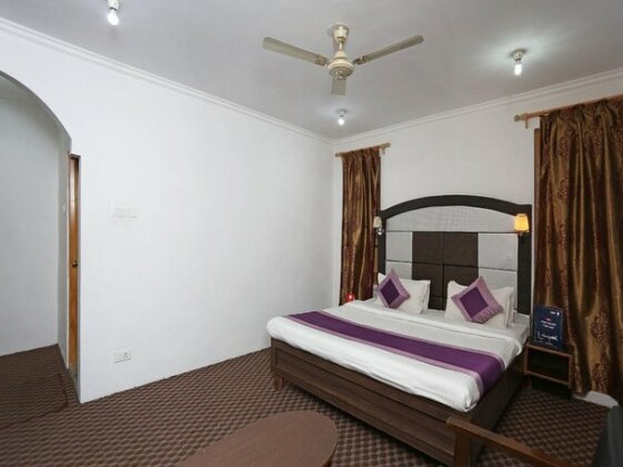 OYO 4487 Hotel Al Azra - Photo5