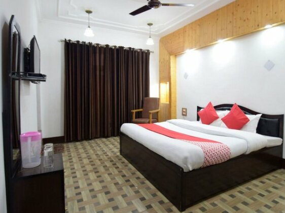 OYO 5395 Maple Inn Resort - Photo3
