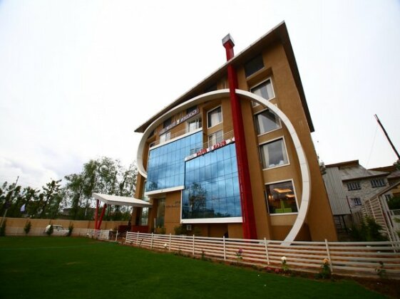 Palette - Golden Tulip Kashmir - Photo2