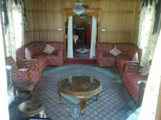 Pamela Houseboat - Photo2