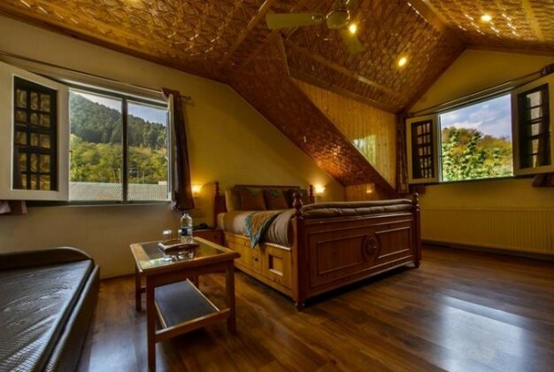 Royal Comfort Regency - Photo5