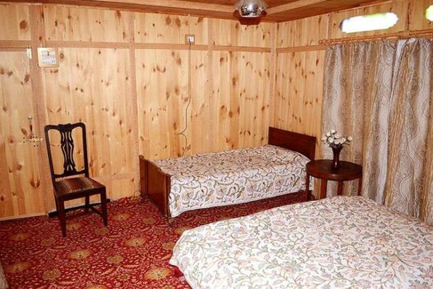 Royal Sovereign Houseboats - Photo4